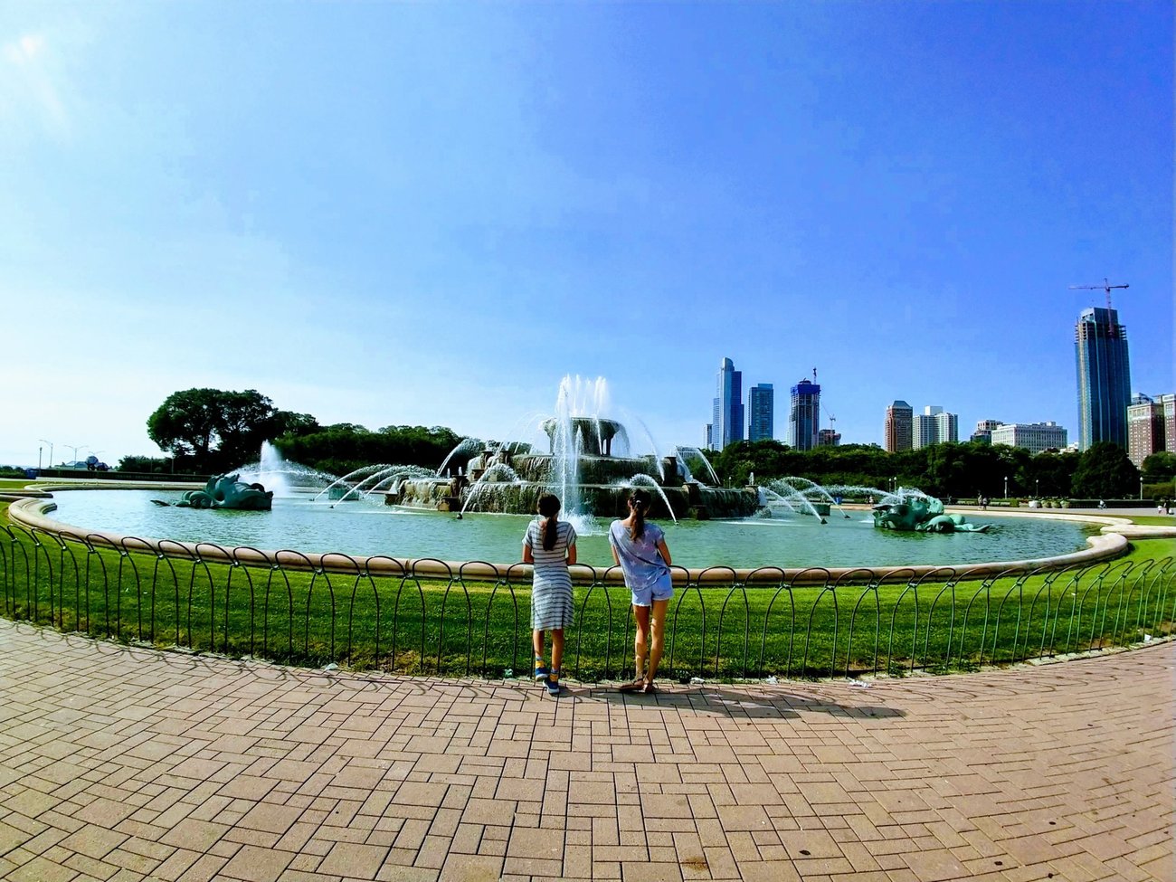 Chicago Fountain with a view